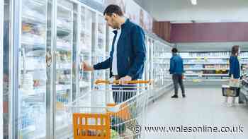 Never pay for plastic carrier bags again – easy method is totally free