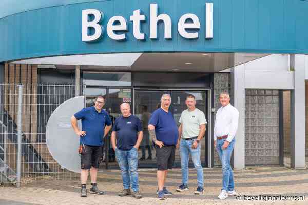 Samenwerken aan veiligheid in twee kerken