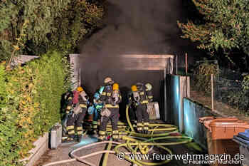 Vier Stoßtrupps bei Tiefgaragenbrand unter Nullsicht