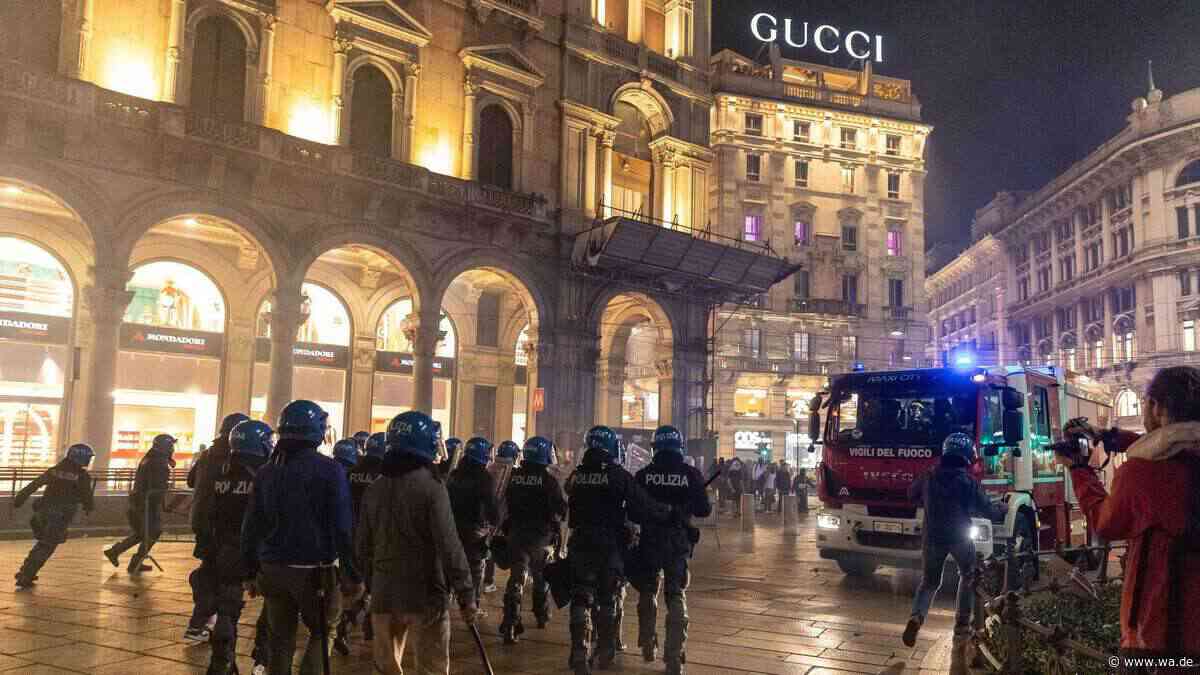 „Das ist kein Demonstrieren“: Erzieherin stellt sich in Mailand 20 Vandalen entgegen
