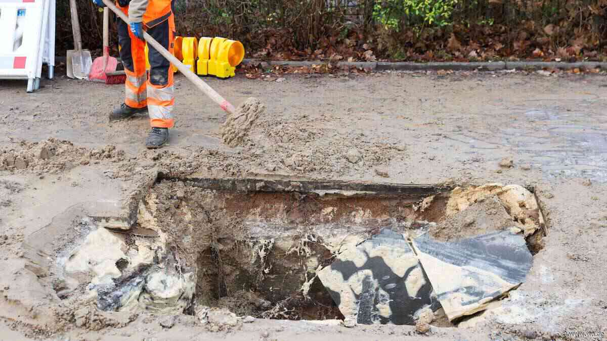 Wasserrohrbruch in zentralem Wohnviertel – Rund 60 Haushalte ohne Wasser