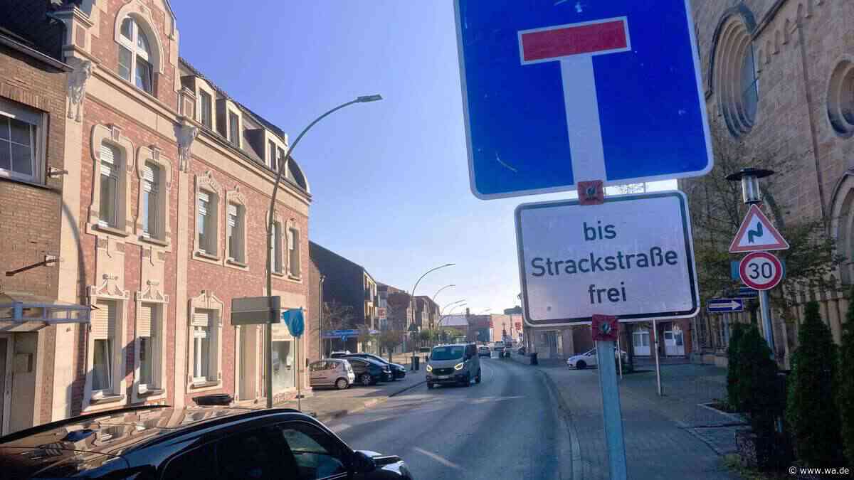 Stadt reagiert auf Händler-Kritik: Neue Schilder vor der Baustelle