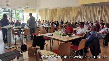 Nach zehn Jahren Pause: Rund 70 Heimatforschende treffen sich in Gifhorn