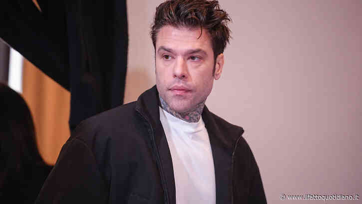Fedez contro i rapper “rivoluzionari” (Marracash in testa): “Bravi ragazzi rompete l’ingranaggio, ma alla fine della giornata il vostro rapper preferito tornerà in prima fila alle sfilate di Louis Vuitton”