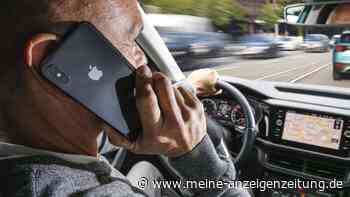 Neun Verstöße je halbe Stunde – Handy am Steuer