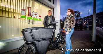 Wijkagent vindt de gestolen bakfiets van Anne-Marie terug, maar dan komt de verzekeraar met een pijnlijke boodschap