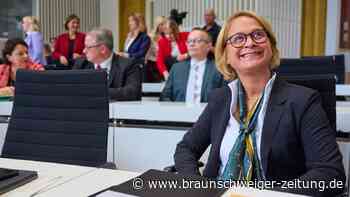 Mecklenburg-Vorpommern: SPD-Politikerin bleibt Landtagspräsidentin – AfD scheitert