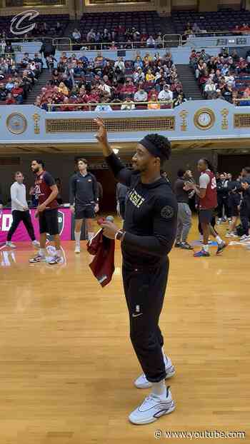 Spida welcomes Cavs fans to our annual Wine & Gold Scrimmage in front of a packed Cavs United crowd!