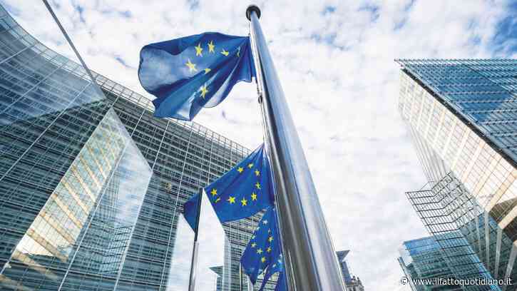 A Bruxelles l’azione degli europarlamentari M5s a sostegno di autotrasportatori e agricoltori del Sud Italia: “Siamo con voi”