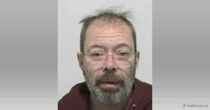 Sex offender ‘exposes himself at station’ weeks after being released from prison