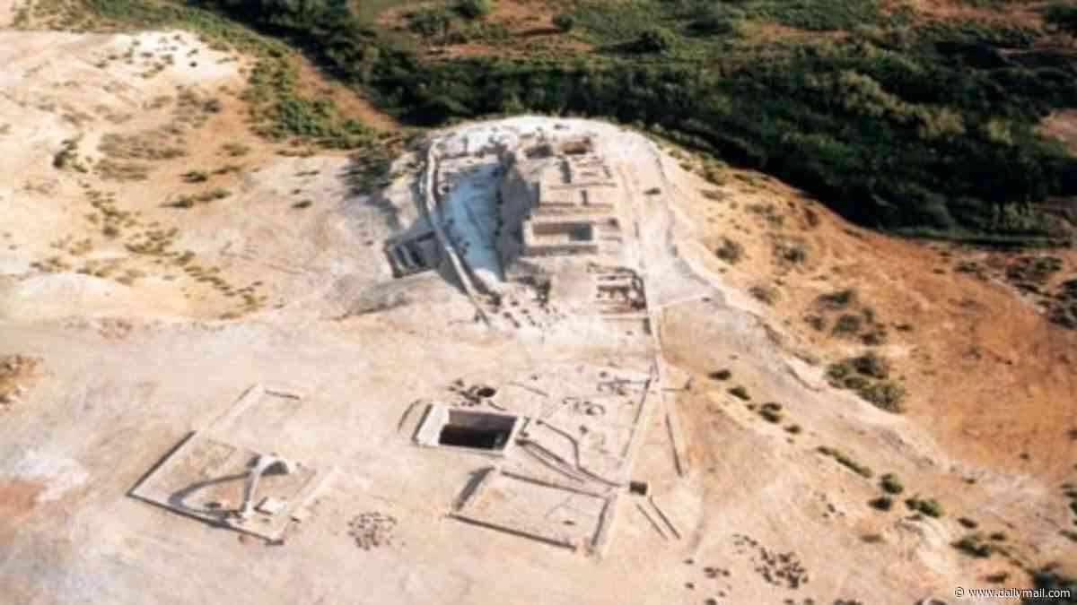 'True place' where Jesus was baptized discovered at site matching biblical account, archaeologist claims