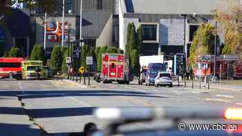 Chemical spill in lab at Saint-Hyacinthe, Que., CEGEP prompts evacuation, cancelled classes