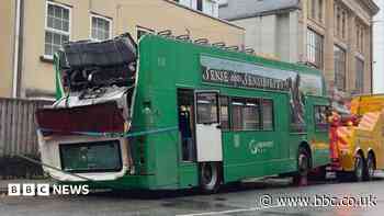 Three children injured after school bus roof ripped off in crash