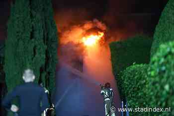 Grote brand bijgebouw woning
