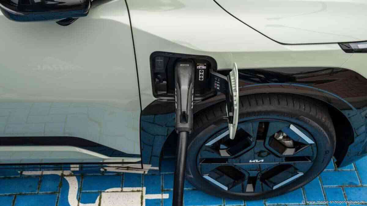 Budget reicht auch noch für 2027 – Umweltminister zu E-Auto-Förderung 