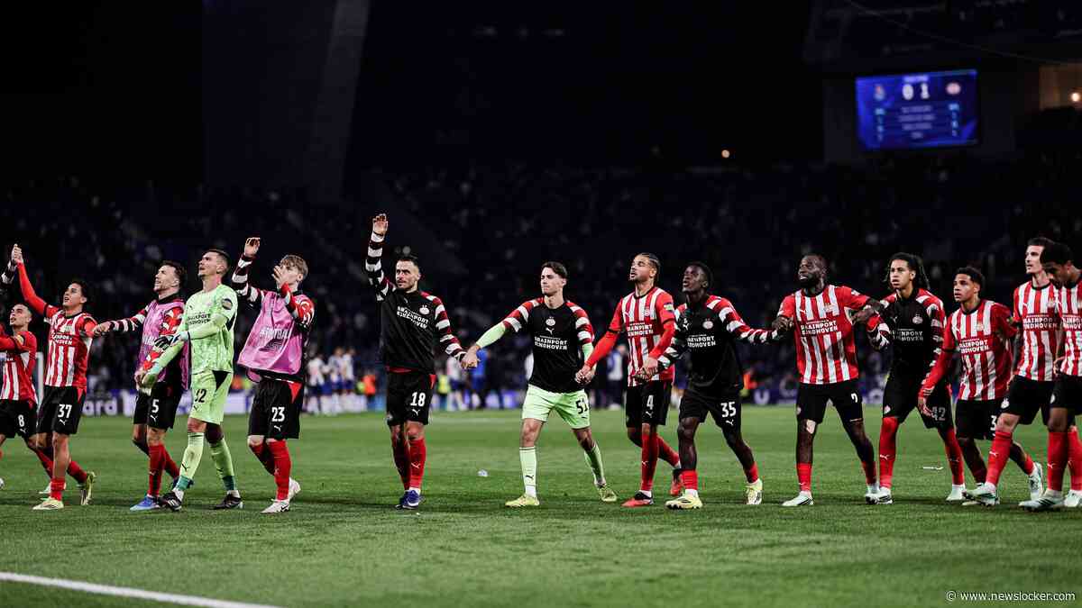 PSV-trainer Peter Bosz ziet dat zijn team in Porto de juiste afslag neemt: ’We hebben de weg weer gevonden’