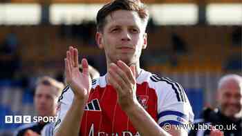 Exeter City captain Fitzwater extends deal to 2029
