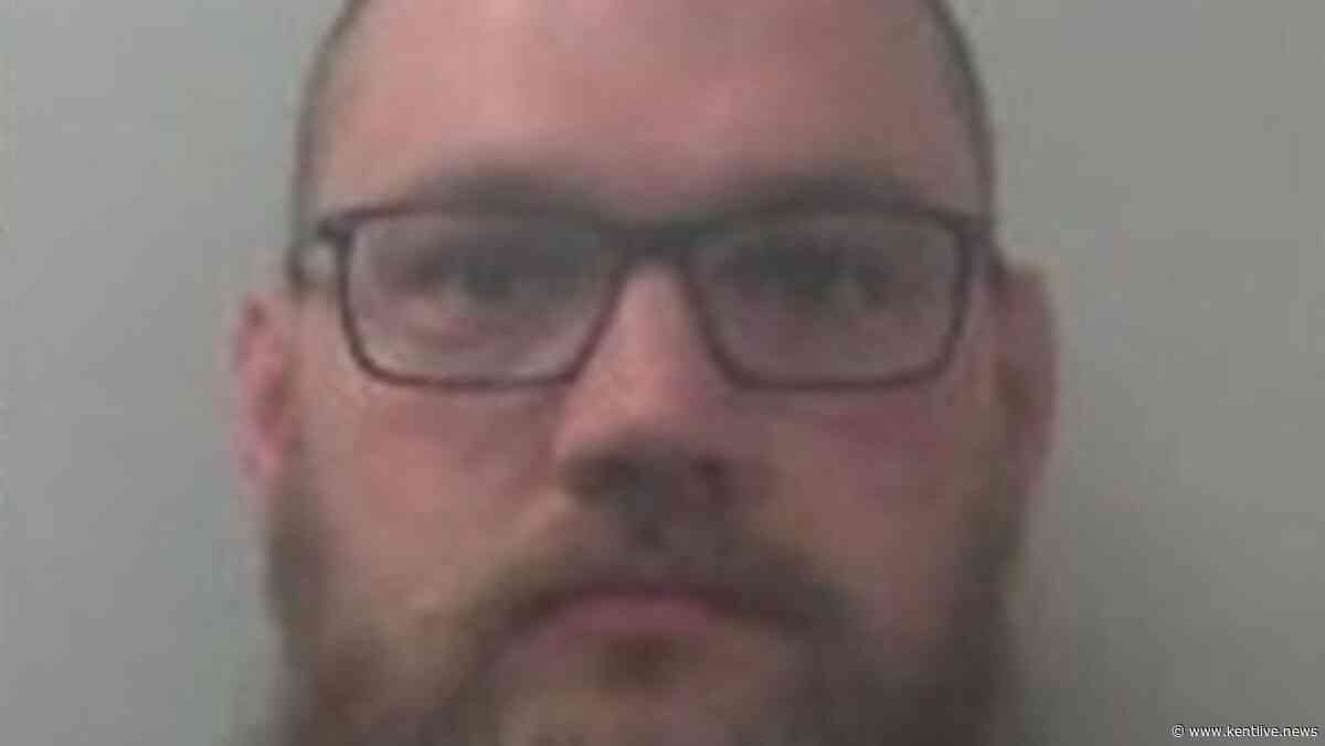 Sittingbourne man who raped two teenagers jailed for 17 years