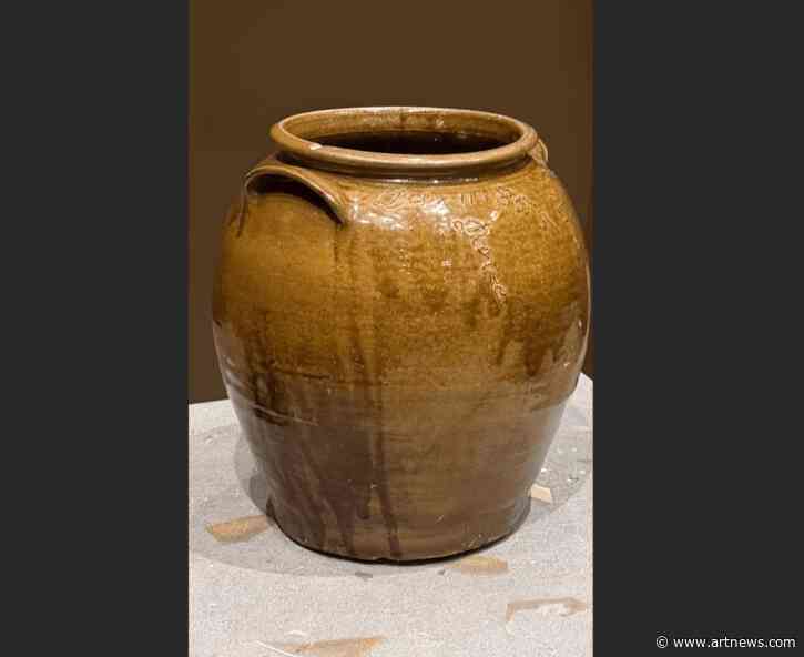 Theaster Gates Returned a David Drake Jar to His Descendants—It’s Now on View at a Virginia HBCU