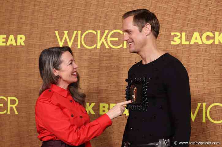 Alexander Skarsgård honors Olivia Colman