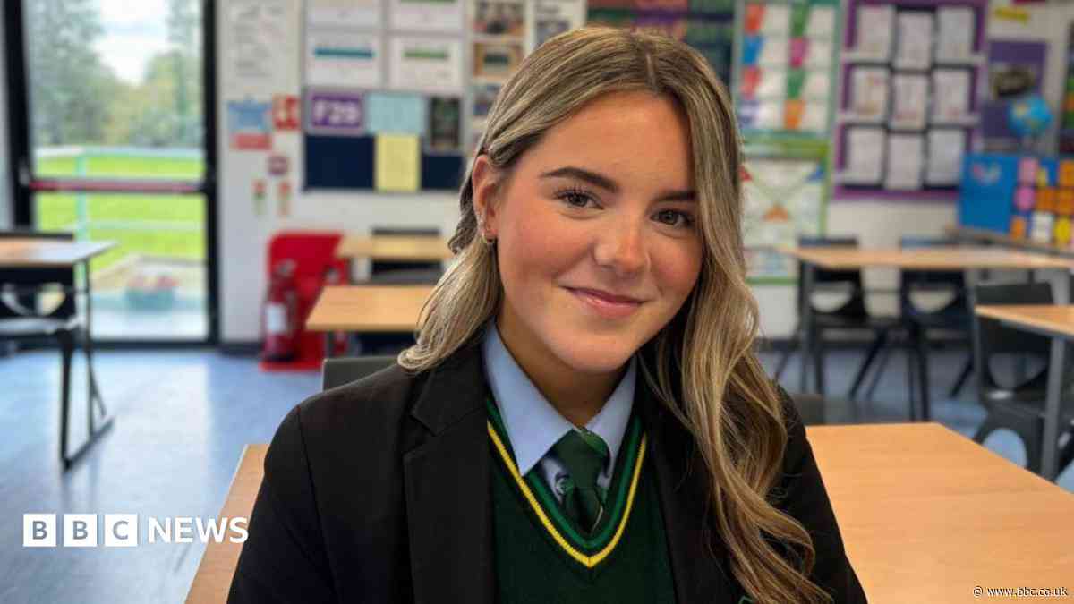 Changes to GCSE Maths 'pulling the rug out from under pupils'