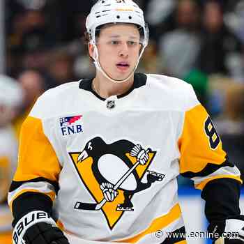 Penguins' Ben Kindel, 19, Hospitalized After Medical Episode on Plane