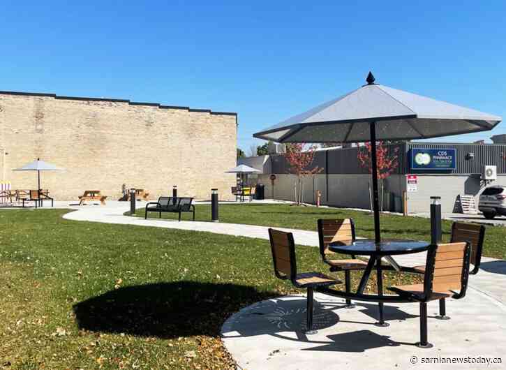 Downtown Forest King Street Parkette takes shape