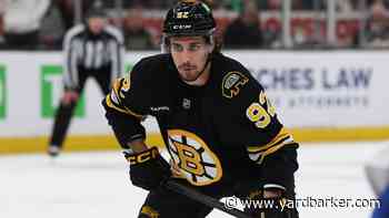 Bruins sign Marat Khusnutdinov to three-year extension