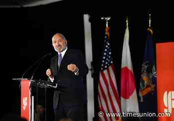 U.S., Japan celebrate $21 billion deal with GlobalFoundries
