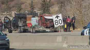 Man killed while changing tire on Deerfoot Trail, police say