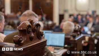 Council to consider 2.6% increase in allowances