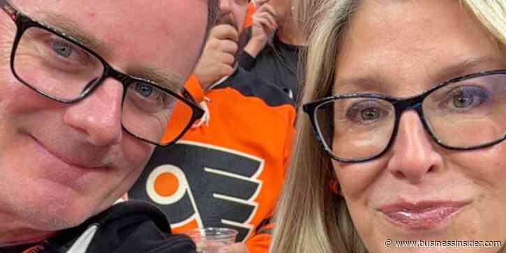 I didn't realize how much I needed a happy moment until I saw 18,000 hockey fans cheering for a stranger