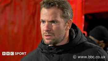 Cleverley apologises for 'unacceptable' Argyle loss
