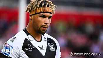 Leeds sign prop Salabio as McCormack extends deal