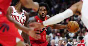 Leonard helps Raptors rout Bulls 135-92
