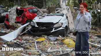 Missiles hit Kyiv after Russia agrees to US call to resume Ukraine peace talks
