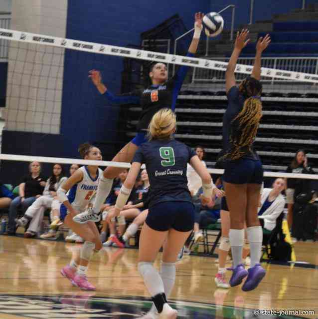Frankfort’s volleyball team loses in district semifinals