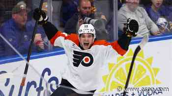 Flyers' Knuble nets first 2 goals as dad watches