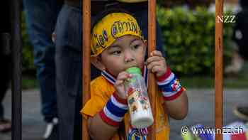 Thailand gehen die Kinder aus