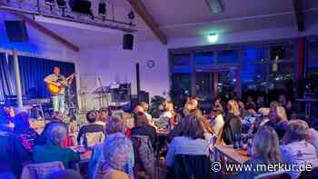 Puma-Song-Premiere bei Alex Werners 5. Open Stage in Erdings VHS
