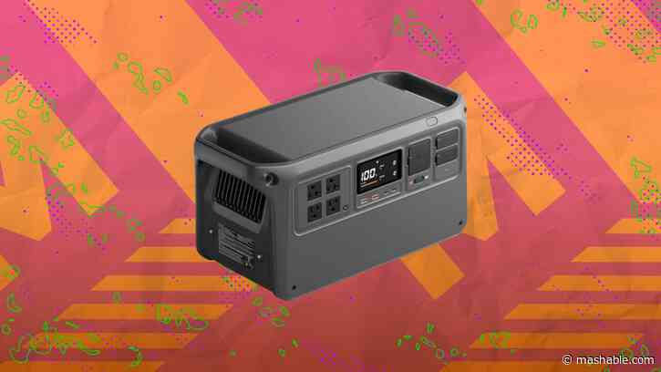 The DJI Power 1000 V2 power station drops to a record-low price with 43% off