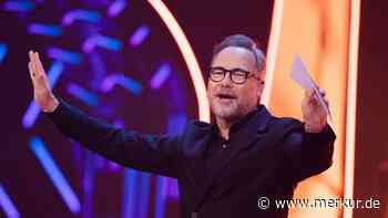 Schlagersänger gewinnt „The Masked Singer“ – Opdenhövel passiert Missgeschick