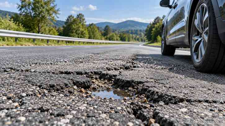 Addio buche sulle strade, arriva l’asfalto intelligente che si ripara da solo
