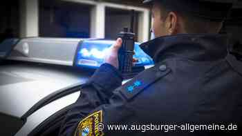 Aufdringlicher Mann spricht in Neuburg Jugendliche und Erwachsene an