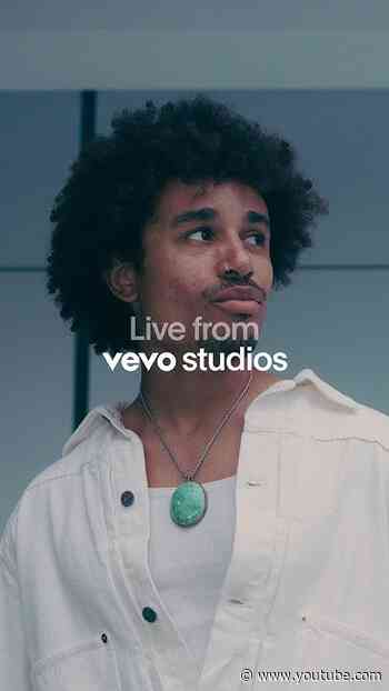 Leven Kali "SLEEPWALKING" | Live from Vevo Studios