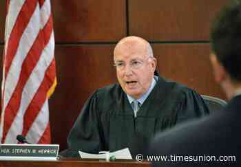 Judge's meeting with juror upends conviction in Albany County's longest trial