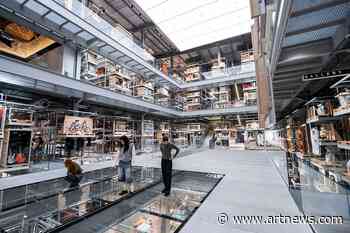 Now Staff At All Four V&A Museums In London Will Strike