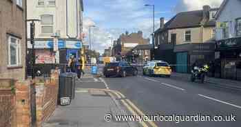Crash closes road in Thornton Heath causing major delays