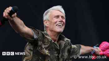 Happy Mondays boosted by Oasis return, says Bez