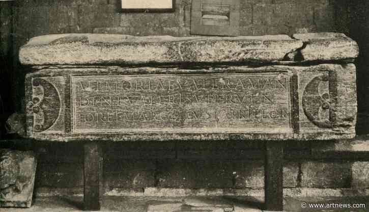 Mystery Skeleton in Roman Sarcophagus Beneath Westminster Abbey May Be a Medieval Abbot, Study Says